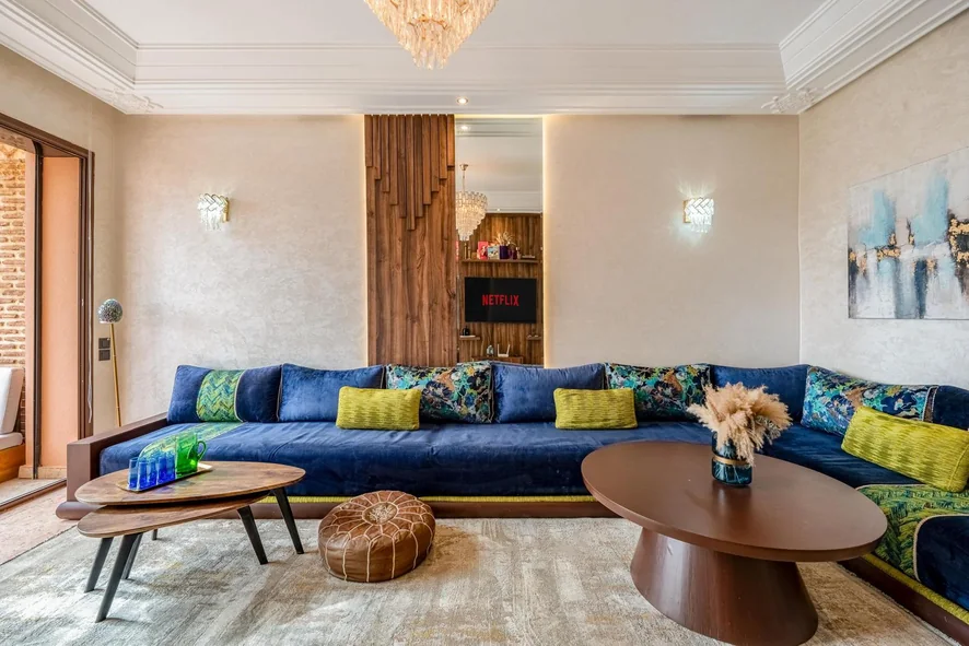 Appartement meublé 106 m² avec terrasses, Agdal — loué