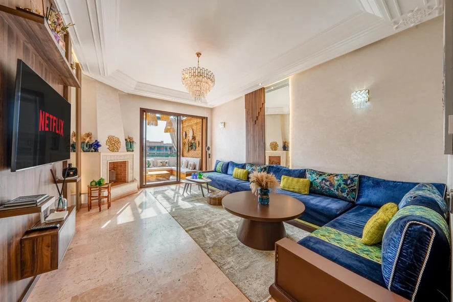 Appartement meublé 106 m² avec terrasses, Agdal — loué