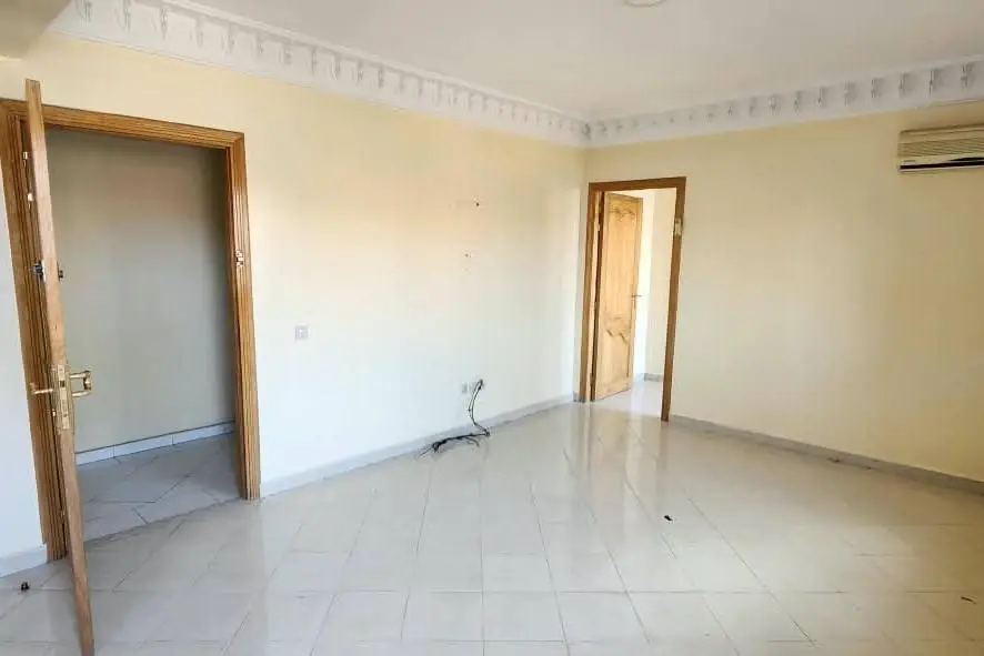 Appartement 1 chambre avec terrasse traversante — Guéliz, Marrakech