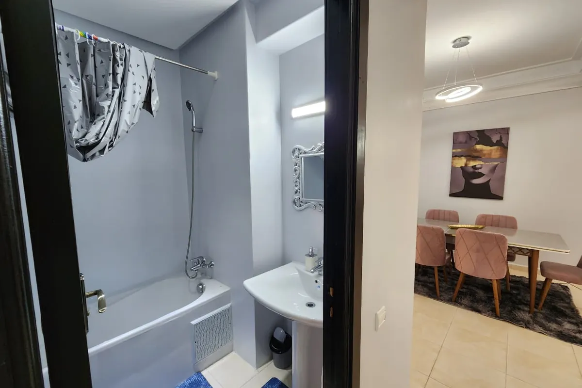 À louer — Appartement meublé 2 chambres, 4e étage, proche gare — Proche de la gare, Marrakech