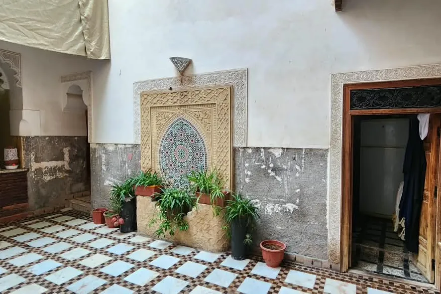 Riad à rénover, 150 m² avec terrasse — Laksour, Médina